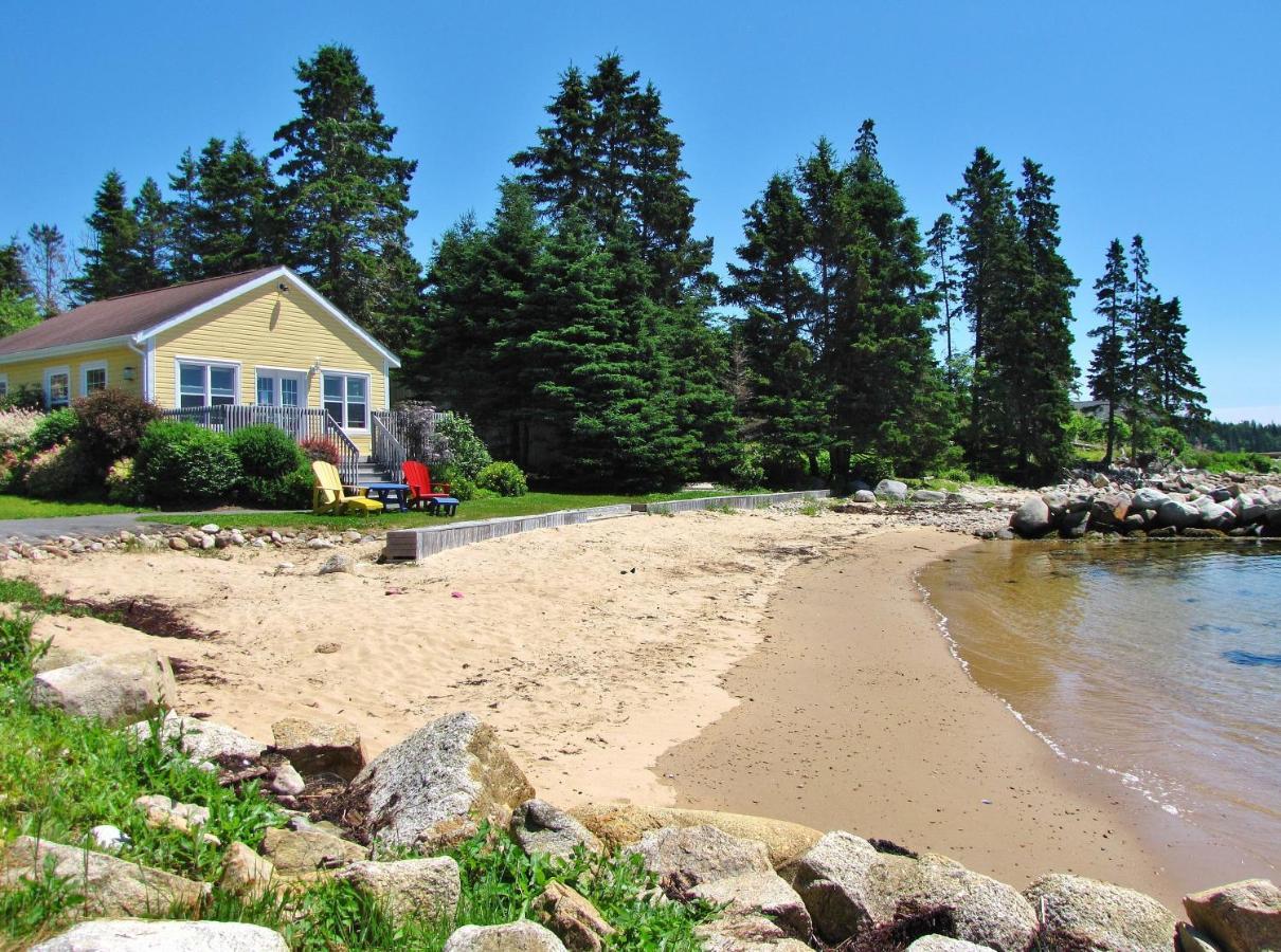 哈利法克斯拉林达登陆海滨小屋别墅 外观 照片