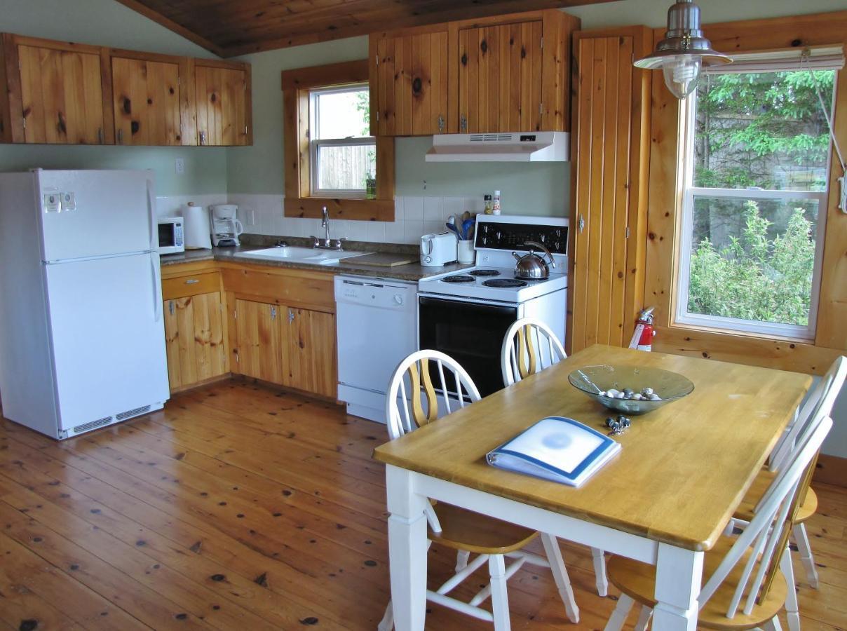 哈利法克斯拉林达登陆海滨小屋别墅 外观 照片